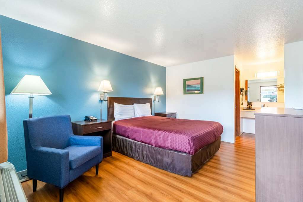 Oyo Woodland Hotel And Suites Oda fotoğraf
